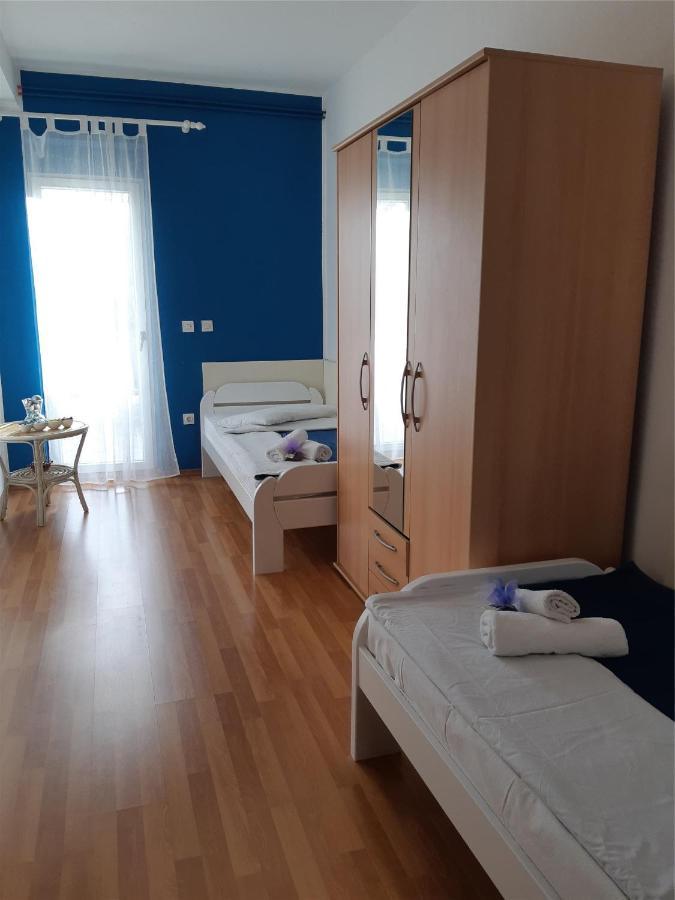 Apartments Gaj Brodarica  Exterior photo