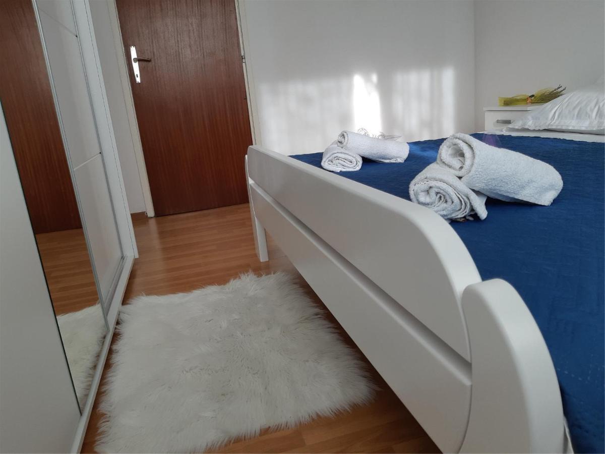 Apartments Gaj Brodarica  Exterior photo